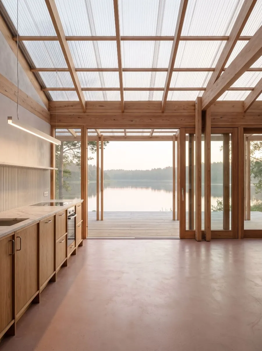 The kitchen facing the lake